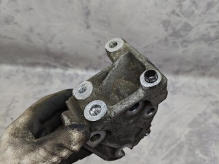 кронштейн двигателя, ориг. номер 9682417480, Peugeot 5008 1 поколение 2009-2013