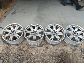 диск литой Land Rover Range Rover Evoque 1 поколение 2011-2015