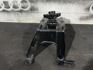 крепление запаски, ориг. номер 8W0802715C, 8W0803899, Audi RS5 F5 2017-2019