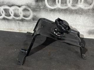 крепление запаски, ориг. номер 8W0802715C, 8W0803899, Audi RS5 F5 2017-2019