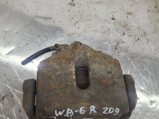 Суппорт передний правый, Volkswagen Passat 2005-2010
