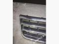 Решетка радиатора Volkswagen Touareg 2005г. - фото №2