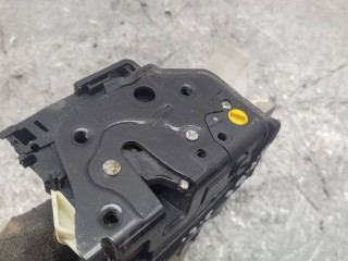 замок двери задней левой, Volkswagen Passat 2005-2010