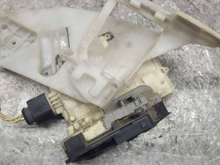 замок двери задней левой, Volkswagen Passat 2005-2010