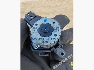 Моторчик заслонки печки, ориг. номер 9094803135, Fiat Ulysse рест