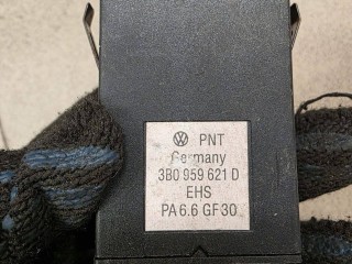 кнопка обогрева заднего стекла, ориг. номер 3B0959621D, Volkswagen Passat B5 2000-2005