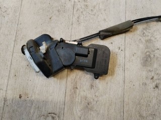 замок двери задней правой, Mazda 6 GG 2002-2005