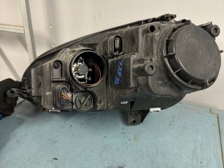 Фара правая, Volkswagen Golf 5 2003-2009