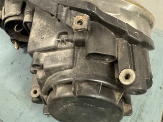 Фара правая, Volkswagen Golf 5 2003-2009
