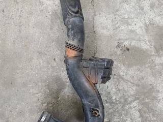 патрубок воздушного фильтра, ориг. номер 93451664, 165755972R, Opel Vivaro B 2014-2019