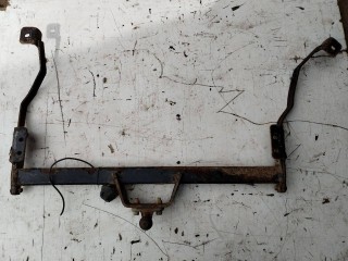 прицепное устройство (фаркоп), Nissan NV300 2016-2021