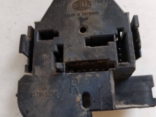 панель фонаря заднего правая, ориг. номер 357945258, Volkswagen Passat B3 1988-1997