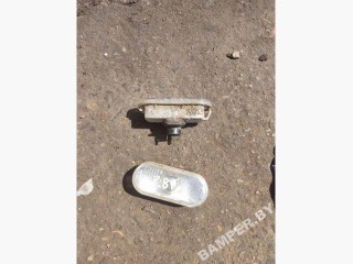 повторитель поворота на крыле левый, Volkswagen Passat B5 1996-2001
