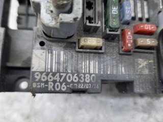 Блок предохранителей, ориг. номер 9664706380, Citroen C4 2004-2014