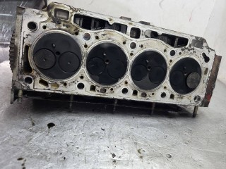головка блока цилиндров, ориг. номер G12000837, Volvo V40 1999-2002