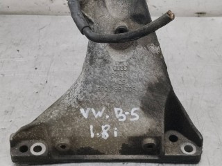 кронштейн двигателя, Volkswagen Passat B5 1996-2001
