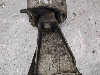 кронштейн двигателя, ориг. номер 8D0399113AB, Volkswagen Passat B5 1996-2001