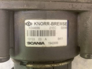 Кран главный тормозной, ориг. номер 1793024, 1867518, 1942899, K044696, Scania 4-Series