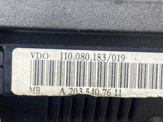 Щиток приборов (приборная панель), ориг. номер A2035407611, Mercedes-Benz C W203/S203/CL203 2000-2004