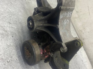 кронштейн двигателя, ориг. номер 028903143AF, Volkswagen Passat B5 1996-2001