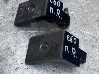 петля двери правой, ориг. номер 7068078, 7068074, BMW 5 E60/E61 2002-2007