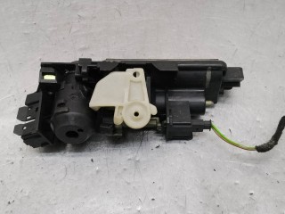 Ручка открывания багажника, ориг. номер A2037500693, Mercedes-Benz CLK C209/A209 2002-2005