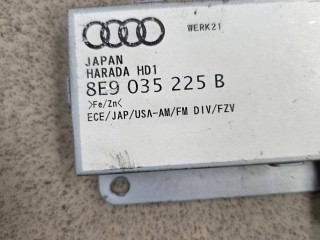 Усилитель антенны, ориг. номер 8E09035225B, Audi A4 B6 2000-2006