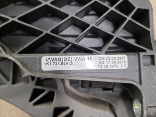Педаль сцепления, ориг. номер 1K1721059DL, 1K0721796E, Skoda Octavia 2 (A5) 2004-2009