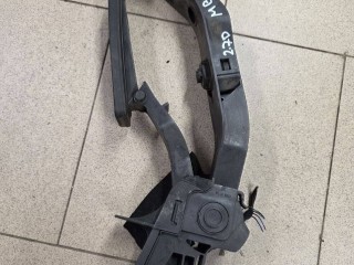 Педаль газа, ориг. номер A2113000404, Mercedes-Benz E W211/S211 2002-2006