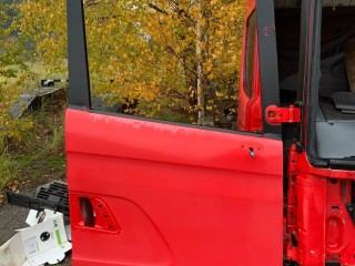 Дверь, Scania 4-Series