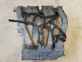 коллектор впускной, ориг. номер 021133233AF, Volkswagen Transporter T4 1990-2003