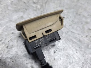 кнопка стеклоподъемника задней правой, ориг. номер 9113931, BMW 5 E60/E61 2002-2007