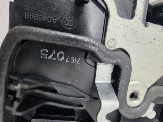 замок двери передней левой, ориг. номер 7167075, BMW 5 E60/E61 2002-2007