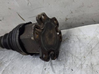 Полуось передняя правая, ориг. номер 8E0407272AH, Audi A4 B6 2000-2006