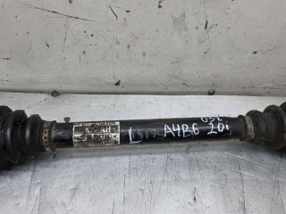 Полуось передняя левая, ориг. номер 8E0407271AB, Audi A4 B6 2000-2006