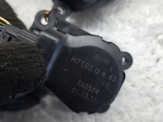 Моторчик заслонки печки, ориг. номер H7102, Opel Zafira 2 (B) 2008-2014