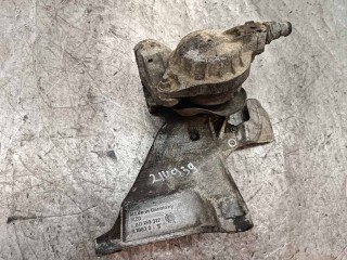 кронштейн двигателя, ориг. номер 4A0199312, Audi A6 C4 1994-1997