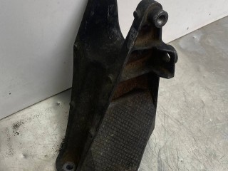 кронштейн двигателя Volkswagen Transporter T5 2009-2015, 2.0 л, дизель, 7E0199343
