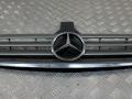 решетка радиатора Mercedes-Benz CLK W209 2002г. - фото №2