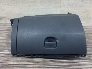 Бардачок Renault Clio 3 поколение 2005-2009