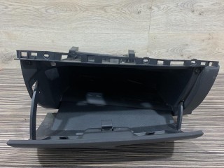 бардачок, Renault Clio 3 поколение 2005-2009