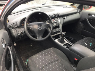 Mercedes-Benz CLK W208 [рестайлинг] 2001г. 1.6 л. - фото №4