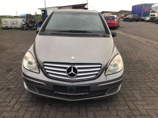 Mercedes-Benz B W245 2006г. 1.7 л. - фото №1