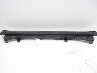 Накладка внутренняя на заднюю панель кузова, ориг. номер LR044743, DK62425A92AC, Land Rover Range Rover 4 2012-2017