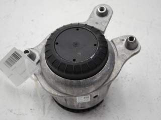 Подушка крепления двигателя, ориг. номер A2052406617, Mercedes-Benz C-Класс W204/S204/C204 рест 2011-2015