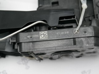 замок двери передней, ориг. номер A0997206701, A0997202000, Mercedes-Benz C-Класс W204/S204/C204 рест 2011-2015