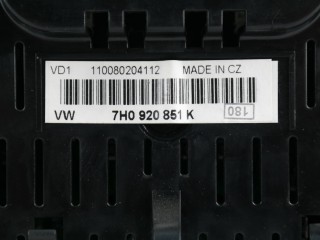 Щиток приборов (приборная панель), ориг. номер 7H0920851K, 7H0920851KX, Volkswagen Transporter T5 2002-2009