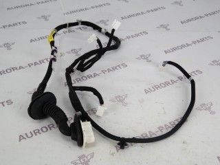 Дверная проводка задней, ориг. номер 8215476040, Lexus CT 2010-2014