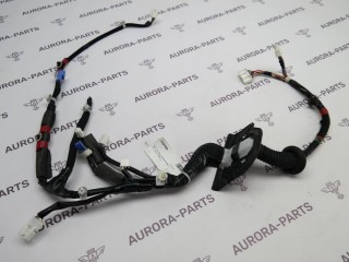 Дверная проводка передней, ориг. номер 8215276131, Lexus CT 2010-2014