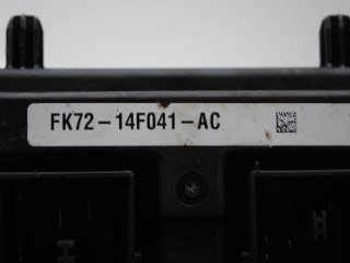 Блок предохранителей, ориг. номер FK7214F041AE, LR078822, Land Rover Discovery Sport 2014-2019